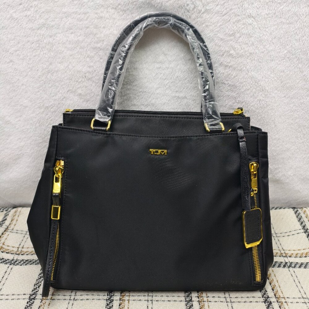 FRESH NWT Tumi Voyageur Valetta Medium Tote Bag